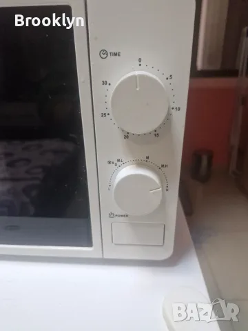 Продава се микровълнова фурна, снимка 2 - Микровълнови - 56545791