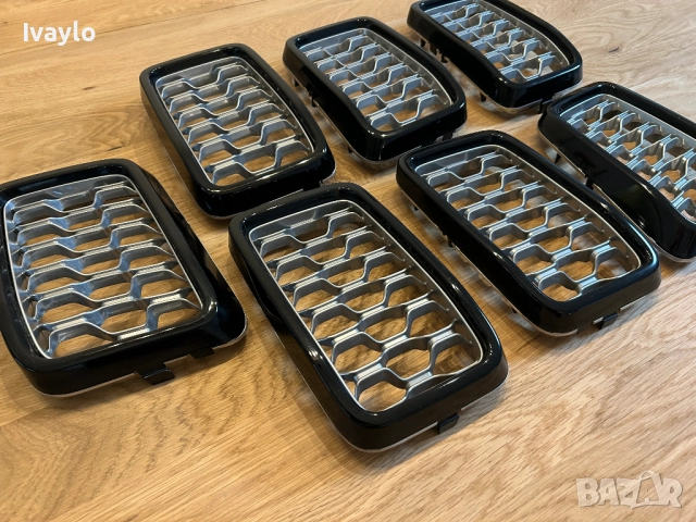 Оригинални Решетки Jeep Grand Cherokee WK2 2017 Altitude, снимка 2 - Части - 52614760