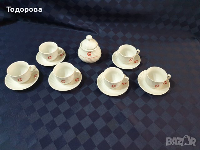 Юбилеен порцеланов сервиз за кафе- Китка Нови пазар, снимка 3 - Сервизи - 42865053