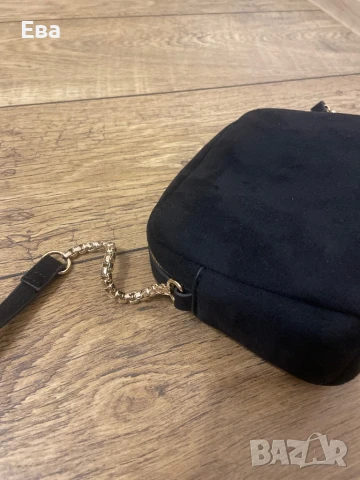 Малка дамска чанта HM, снимка 3 - Чанти - 50873472