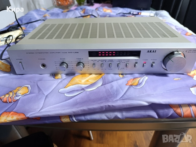Усилвател AKAI AM -U22