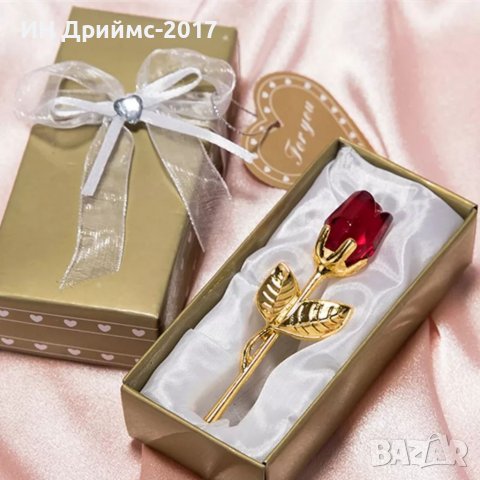 Кристална позлатена  роза в луксозна подаръчна кутия