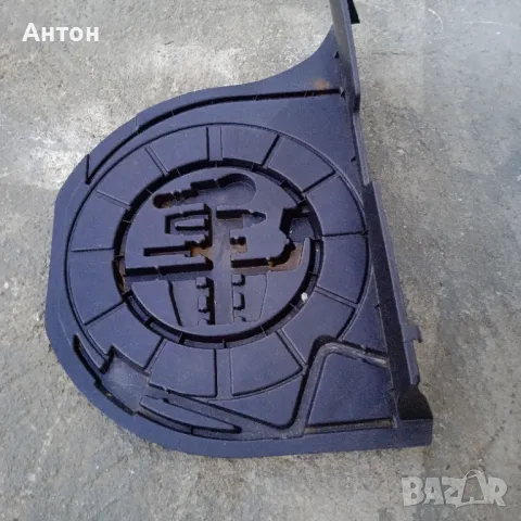 Кора за резервна гума за Тойота Ярис 2004 г, снимка 2 - Аксесоари и консумативи - 47904737