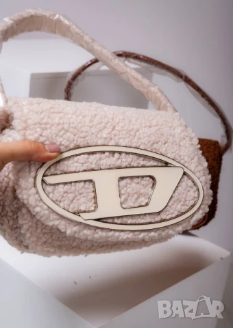 чанти diesel , снимка 2 - Чанти - 51173916