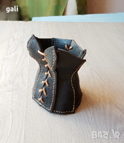 Черен кожен моливник ръчно изработен - за моливи четки инструменти, снимка 2 - Други - 53166662