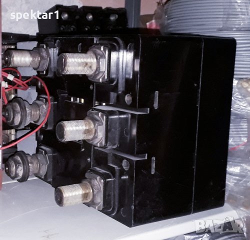 Мощен главен прекъсвач за заден монтаж A1 A2 A3 A4 ликвидация, снимка 1