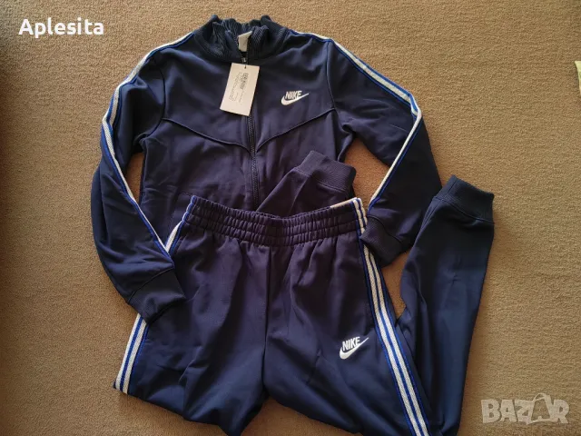 Детски екип NIKE 137-147, снимка 5 - Детски анцузи и суичери - 48498630