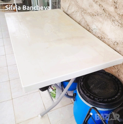 Сгъваема градинска маса 120 х 70 см