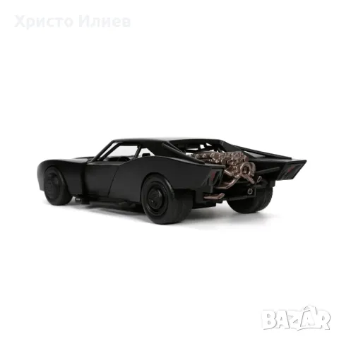 Метална кола автомобил Batman Batmobile 1:24 Jada Toys с фигура Батман, снимка 5 - Коли, камиони, мотори, писти - 47458218