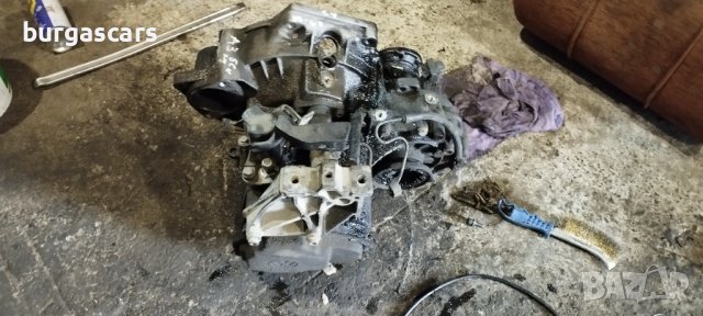 Ръчна скоростна кутия Audi A3 1.9-90к.с.  190лв, снимка 4 - Части - 40699883