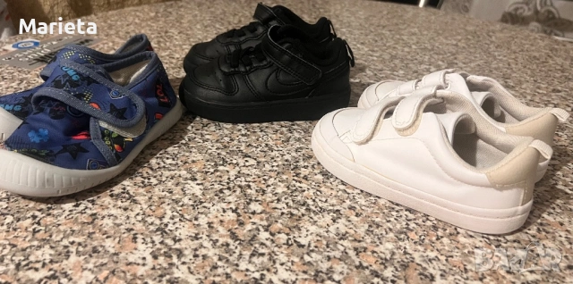 Стол за хранене и обувки , снимка 8 - Други - 53943661