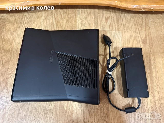 конзола "XBOX 360 S", снимка 3 - Xbox конзоли - 52891629