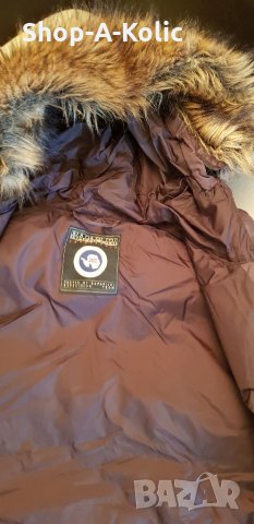 Original Vintage NAPAPIJRI GEOGRAPHIC Expedition Experience Winter Puffer Down Hooded Parka Jacket, снимка 9 - Якета - 35221588