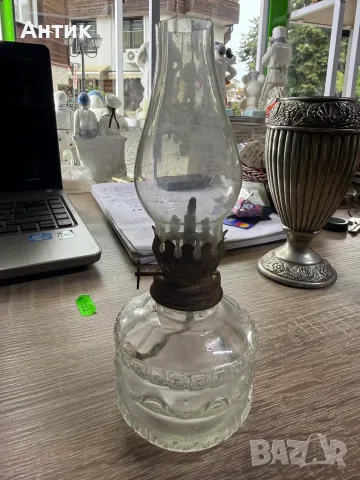 Стара газена лампа от дебело стъкло с меандър - петролна лампа, работеща, снимка 2 - Антикварни и старинни предмети - 56056992