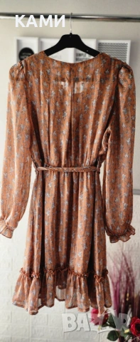 Страхотна рокля М/L, снимка 5 - Рокли - 54246182