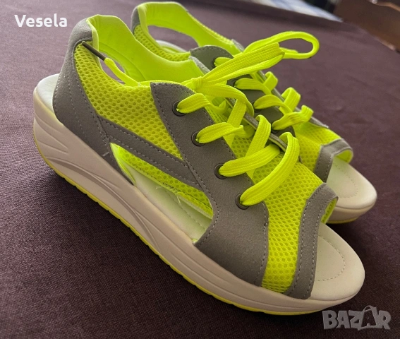 Дамски обувки и чехли, снимка 5 - Дамски ежедневни обувки - 54334477