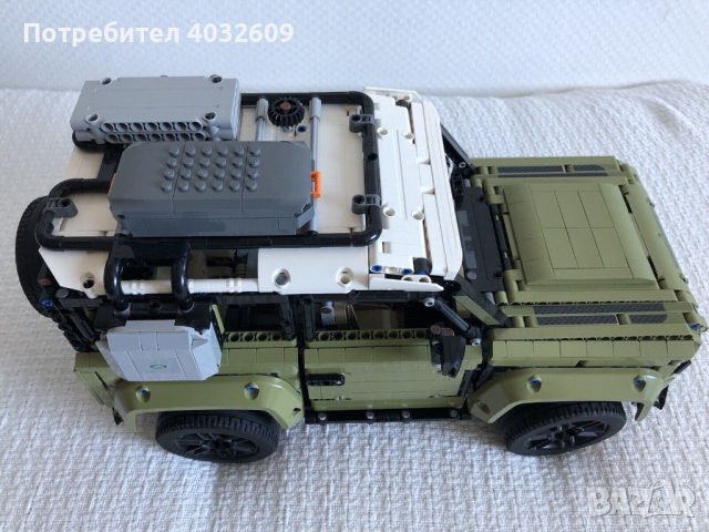 LEGO Technic Land Rover Defender 2573 части/елемента, снимка 15 - Конструктори - 44796348