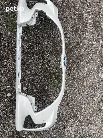 Продавам броня за ярис 2022г, снимка 2 - Части - 49580289