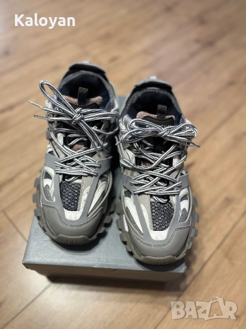 Обувки Balenciaga Track, снимка 3 - Маратонки - 53927474