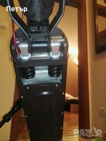 Електрически скутер i9PRO с амортисьори 350W 7.8AH НОВА Електрическа тротинетка iScooter, снимка 6 - Скейтборд, ховърборд, уейвборд - 37103098