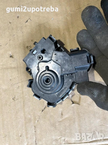 Механизъм Заключване Багажник Mazda CX3 77kW 1.5дизел 2015, снимка 2 - Части - 53918144