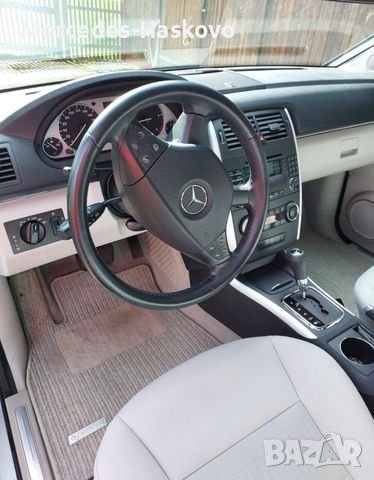 -Mercedes-Benz B 200 CDI Automatik, снимка 11 - Автомобили и джипове - 36663811
