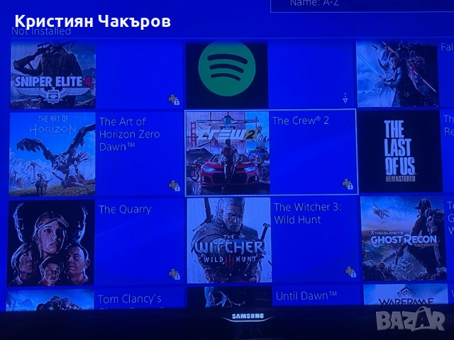 Продавам ps4 със джойтсик и акаунт, снимка 2 - PlayStation конзоли - 53151457