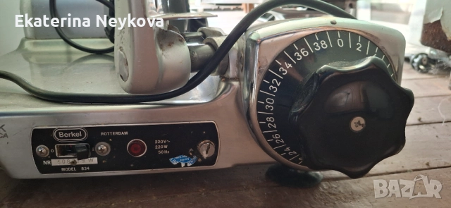 Колбасорезачка Berkel 834, снимка 3 - Обзавеждане на кухня - 52223826