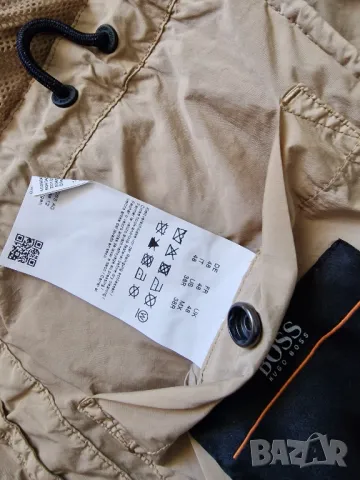 Страхотно мъжко тънко яке HUGO BOSS размер 48 / М, снимка 10 - Якета - 47587574