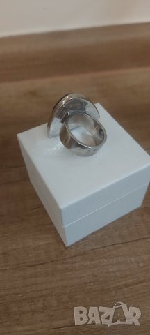Сребърен пръстен с голям триъгълен черен камък внос от Дубай, снимка 10 - Пръстени - 38757821