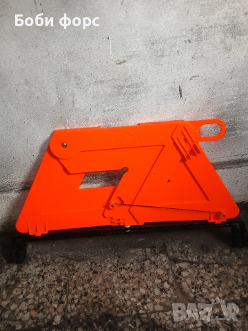 Оем триъгълник w203 седан нов оргинал, снимка 5 - Аксесоари и консумативи - 54039600