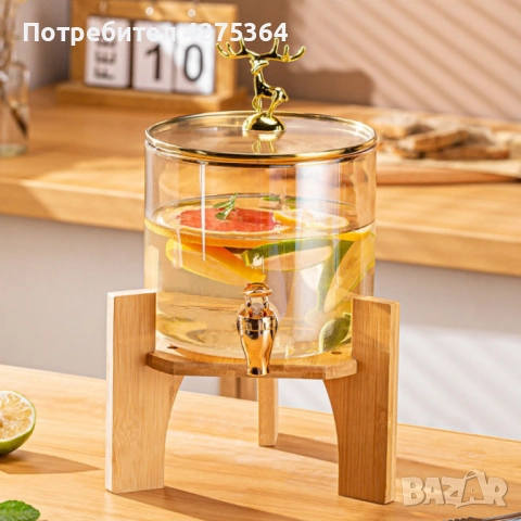 Голям диспенсър за напитки 8L с дървена стойка и златист кран, снимка 5 - Сервизи - 51796044