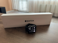 Apple Watch SE - 44mm Space Black Alu Black Sport Band GPS, снимка 1 - Смарт гривни - 44597014