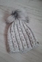 сива плетена зимна шапка с мъниста и пухкав помпон, снимка 2
