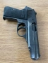 Пстолет "ВАЛТЕР ПП", кал. 7,65мм - ДЕАКТИВИРАН/ОБЕЗОПАСЕН, снимка 4
