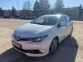 Toyota Auris 1.8 HYBRID, снимка 1
