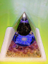 Красива ОРГОНИТНА пирамида от аметист, обсидиан за положителна енергия, снимка 1 - Други - 44783571