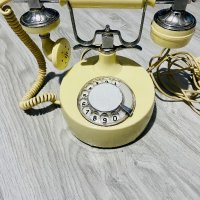 Телефон STELLA, снимка 2 - Антикварни и старинни предмети - 38867548