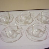 Стъклени чаши за кафе от Чехословакия, снимка 1 - Антикварни и старинни предмети - 31971544