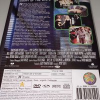 Обществен враг DVD , снимка 3 - DVD филми - 36603147