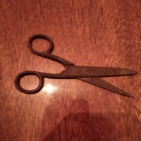 Стара ножица, снимка 1 - Антикварни и старинни предмети - 30944931