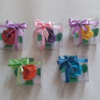 Оригами рози в кутиики, снимка 12 - Изкуствени цветя - 44693312