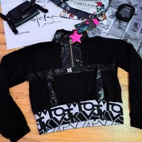 Дамска спортно елегантна черна блуза с ластик с надписи , снимка 3 - Блузи с дълъг ръкав и пуловери - 38345046