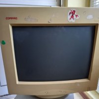 Монитор COMPAQ 620, снимка 1 - Монитори - 38762836