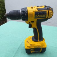 DeWalt, DC722 /18V  2.0Ah Оригинален винтоверт, снимка 1 - Винтоверти - 34561555