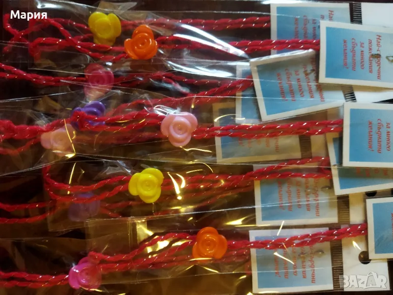 мартеници микс - 100 бр , снимка 1