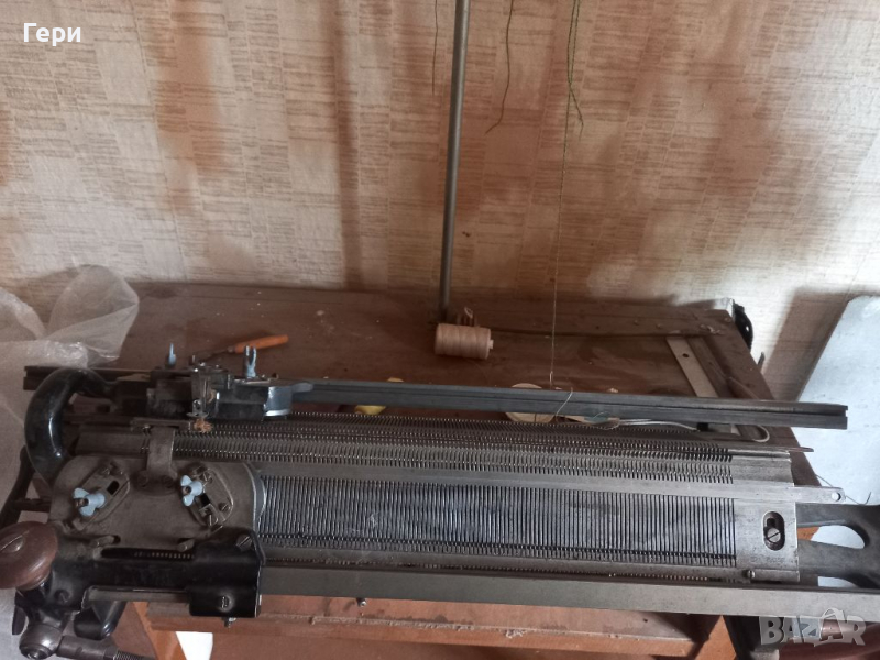 Ретро ръчна плетачна машина, снимка 1