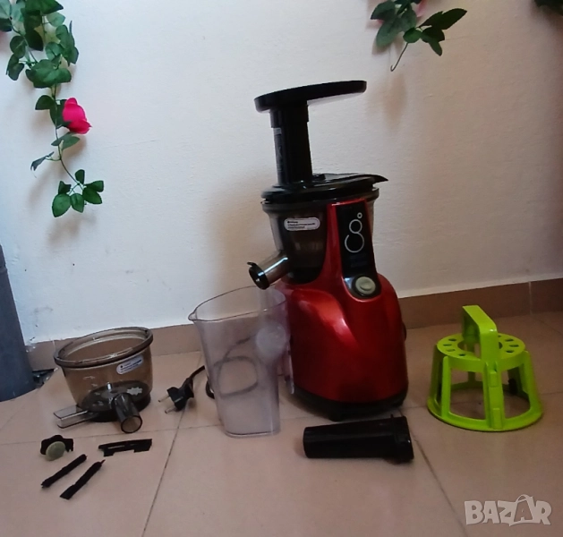 Сокоизтисквачка за мелене на плодове зеленчуци и листни, модел Kuvings модел 950 SC. , снимка 1