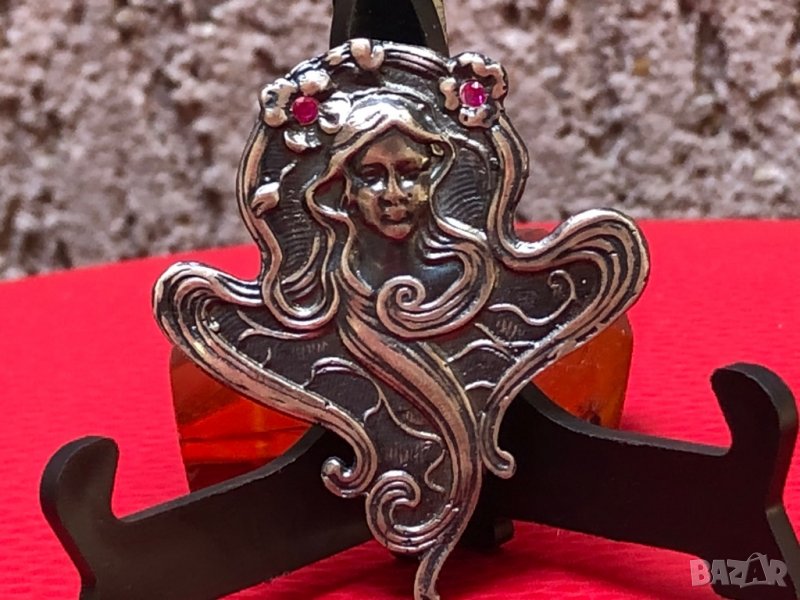Медальон в стил Сецесион в Колиета, медальони, синджири в гр. Варна ...