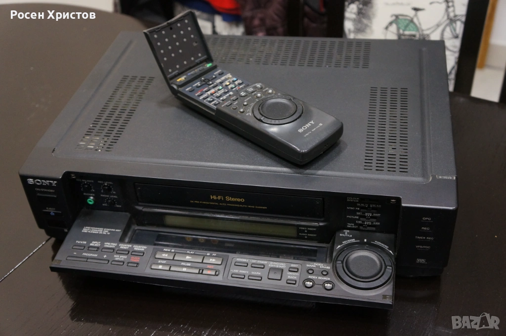 Видеорекордер Sony SLV-E1000 неработещ с оригинално работещо дистанционно., снимка 1